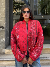 Carica l'immagine nel visualizzatore di Gallery, BOMBER BANDANA LUMINA ROSSO