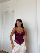 Carica l'immagine nel visualizzatore di Gallery, TOP BUSTIER IN RASO BORDEAUX
