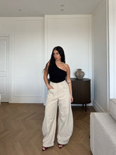 Carica l'immagine nel visualizzatore di Gallery, PANTALONI IVY BEIGE
