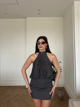 Carica l'immagine nel visualizzatore di Gallery, ABITO CORTO POIS NERO
