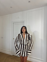 Carica l'immagine nel visualizzatore di Gallery, DRESS MILA RIGHE MARRONE
