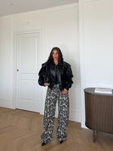 Carica l'immagine nel visualizzatore di Gallery, JEANS ANIMALIER
