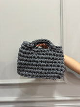 Carica l&#39;immagine nel visualizzatore di Gallery, BAG CROCHET CINDY
