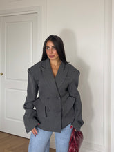 Carica l'immagine nel visualizzatore di Gallery, BLAZER VICTORY GRIGIO
