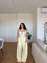 Carica l'immagine nel visualizzatore di Gallery, PANTALONI BALLOON GIALLO
