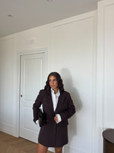 Carica l'immagine nel visualizzatore di Gallery, BLAZER OVER JUST MARRONE

