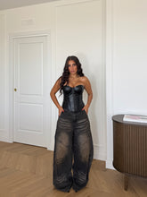 Carica l'immagine nel visualizzatore di Gallery, JEANS OVER BLACK SFUMATURE
