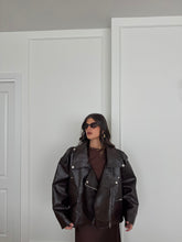 Carica l&#39;immagine nel visualizzatore di Gallery, BIKER OVER MARRONE
