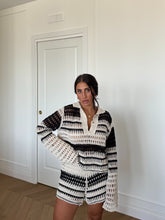 Carica l'immagine nel visualizzatore di Gallery, SET MAGLIA E SHORTS CROCHET
