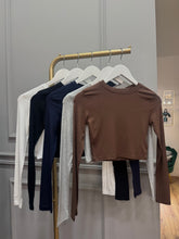 Carica l'immagine nel visualizzatore di Gallery, MAGLIA MANICHE LUNGHE CROP
