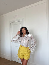 Carica l'immagine nel visualizzatore di Gallery, SHORTS AMELIE SENAPE
