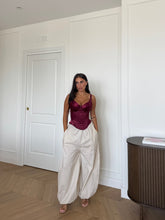 Carica l'immagine nel visualizzatore di Gallery, PANTALONI BALLOON BEIGE
