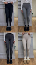 Carica l&#39;immagine nel visualizzatore di Gallery, LEGGINGS FELPATO
