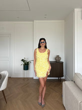 Carica l'immagine nel visualizzatore di Gallery, DRESS SOLEIL GIALLO
