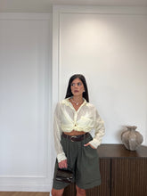 Carica l'immagine nel visualizzatore di Gallery, CAMICIA LEGGERA RIGHE GIALLO
