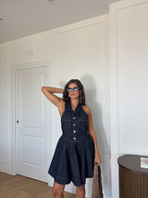 Carica l'immagine nel visualizzatore di Gallery, ABITO DENIM CORTO
