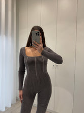 Carica l&#39;immagine nel visualizzatore di Gallery, JUMPSUIT COSTINE NERO
