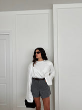 Carica l&#39;immagine nel visualizzatore di Gallery, MAGLIA OVER ALEX BIANCO
