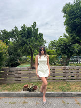 Carica l&#39;immagine nel visualizzatore di Gallery, DRESS SHINE PANNA
