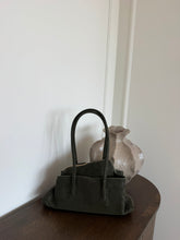 Carica l'immagine nel visualizzatore di Gallery, BAG PASSEGGIATA
