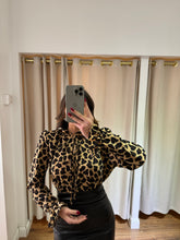 Carica l&#39;immagine nel visualizzatore di Gallery, BLUSA LEOPARDATA
