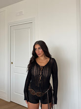 Carica l'immagine nel visualizzatore di Gallery, TUTINA IN MAGLIA TRAFORATA NERA
