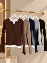 Carica l'immagine nel visualizzatore di Gallery, MAGLIA BICOLOR BOTTONCINI

