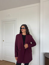 Carica l'immagine nel visualizzatore di Gallery, BLAZER OVER JUST BORDEAUX
