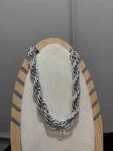 Carica l&#39;immagine nel visualizzatore di Gallery, COLLANA CATENA SILVER
