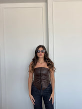 Carica l'immagine nel visualizzatore di Gallery, CORSETTO PELLE MARRONE
