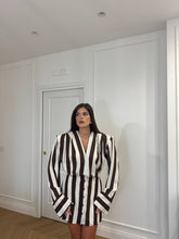 Carica l'immagine nel visualizzatore di Gallery, DRESS MILA RIGHE MARRONE
