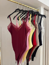 Carica l'immagine nel visualizzatore di Gallery, BODY LINGERIE (vari colori)
