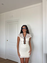 Carica l'immagine nel visualizzatore di Gallery, MINI DRESS PIZZO PANNA
