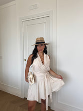Carica l'immagine nel visualizzatore di Gallery, DRESS FREE BEIGE
