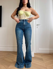 Carica l'immagine nel visualizzatore di Gallery, JEANS A ZAMPA BEST BLU
