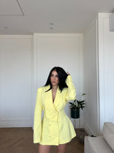 Carica l'immagine nel visualizzatore di Gallery, GIACCA VESTITO GIULIA GIALLO
