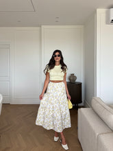 Carica l'immagine nel visualizzatore di Gallery, GONNA MIDI FIORI GIALLI
