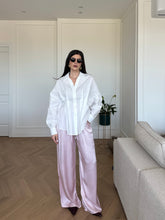 Carica l'immagine nel visualizzatore di Gallery, JOGGER SATIN ROSA
