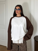 Carica l'immagine nel visualizzatore di Gallery, MAGLIA RAGLAN MARRONE LUMINA
