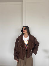 Carica l'immagine nel visualizzatore di Gallery, GIACCA BIKER SCAMOSCIATO MARRONE
