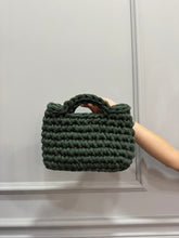 Carica l&#39;immagine nel visualizzatore di Gallery, BAG CROCHET CINDY
