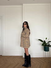 Carica l'immagine nel visualizzatore di Gallery, BLAZER OVERSIZE TARTAN
