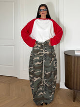 Carica l'immagine nel visualizzatore di Gallery, JEANS CAMO LOVE YOU
