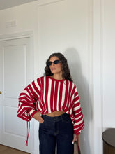 Carica l'immagine nel visualizzatore di Gallery, MAGLIA OVER RIGHE ROSSA
