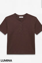 Carica l'immagine nel visualizzatore di Gallery, MAGLIA MANICHE CORTE BOTTONI LUMINA
