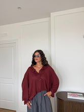 Carica l'immagine nel visualizzatore di Gallery, MAGLIA SERAFINA BORDEAUX
