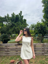Carica l&#39;immagine nel visualizzatore di Gallery, DRESS SHINE PANNA
