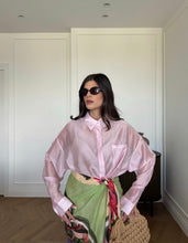 Carica l'immagine nel visualizzatore di Gallery, CAMICIA VELATA (vari colori)
