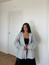 Carica l'immagine nel visualizzatore di Gallery, CAMICIA CAPPUCCIO AZZURRO
