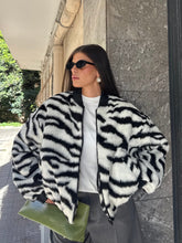 Carica l'immagine nel visualizzatore di Gallery, BOMBER ZEBRA SOFT LUMINA
